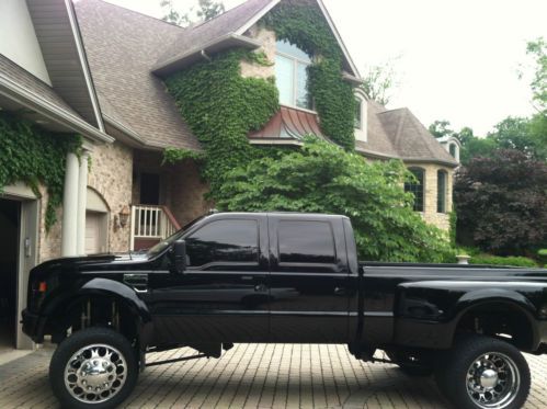 Ford f450 2008 lifted and custom truck. air ride system with 3 heights.