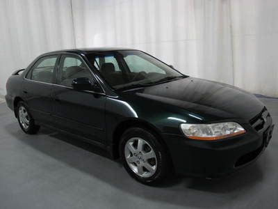 2000 honda accord special edition*auto*low miles*nice car*runs great*gas saver!!