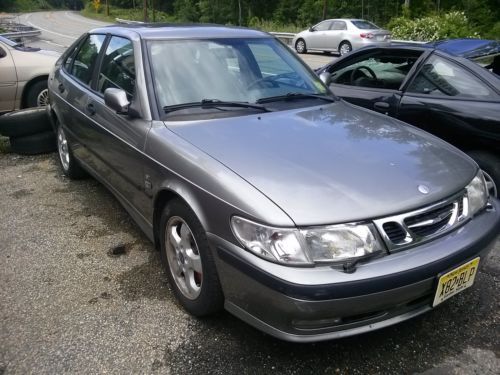 2001 saab 9-3 se hatchback 4-door 2.0l