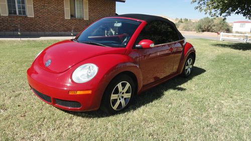 2006 VW Volkswagen Beetle Convertible with 57,162 Miles, image 2