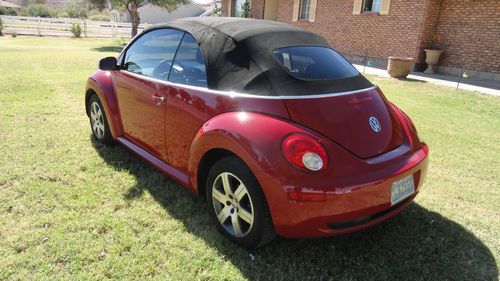 2006 VW Volkswagen Beetle Convertible with 57,162 Miles, image 5