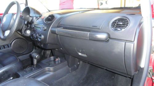 2006 VW Volkswagen Beetle Convertible with 57,162 Miles, image 16