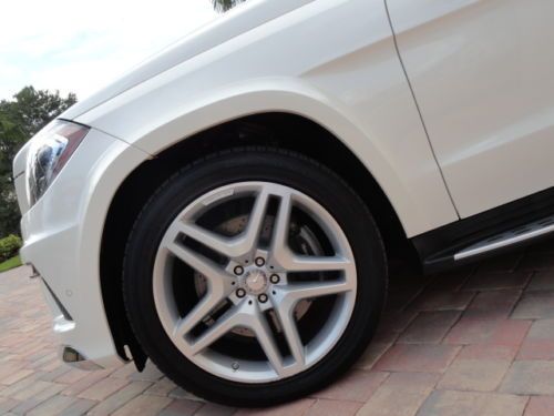 2013 MERCEDES BENZ GL550 AMG 4MATIC -ONLY 4,000 MILES! -MINT-LOADED MSRP $93,680, US $86,000.00, image 12
