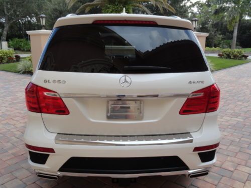 2013 MERCEDES BENZ GL550 AMG 4MATIC -ONLY 4,000 MILES! -MINT-LOADED MSRP $93,680, US $86,000.00, image 13