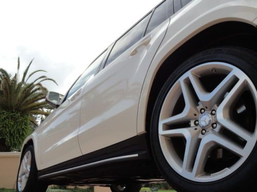 2013 MERCEDES BENZ GL550 AMG 4MATIC -ONLY 4,000 MILES! -MINT-LOADED MSRP $93,680, US $86,000.00, image 14