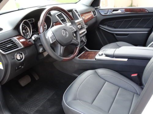 2013 MERCEDES BENZ GL550 AMG 4MATIC -ONLY 4,000 MILES! -MINT-LOADED MSRP $93,680, US $86,000.00, image 36