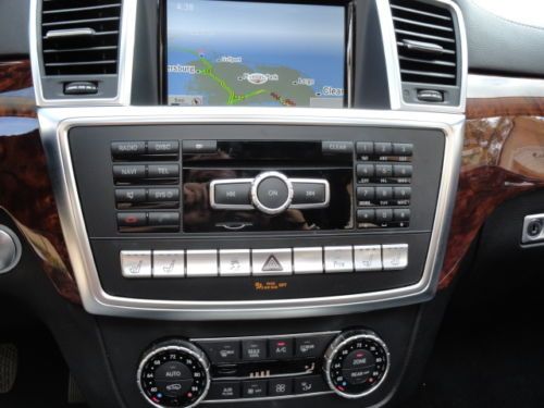 2013 MERCEDES BENZ GL550 AMG 4MATIC -ONLY 4,000 MILES! -MINT-LOADED MSRP $93,680, US $86,000.00, image 42