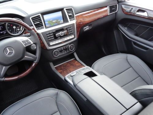 2013 MERCEDES BENZ GL550 AMG 4MATIC -ONLY 4,000 MILES! -MINT-LOADED MSRP $93,680, US $86,000.00, image 51