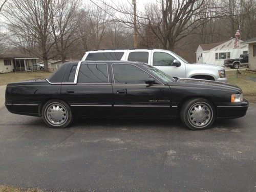 Cadillac deville concours 1998 62,000  miles