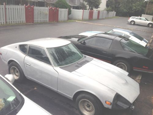 1973 datsun 240z (production date 12/72)