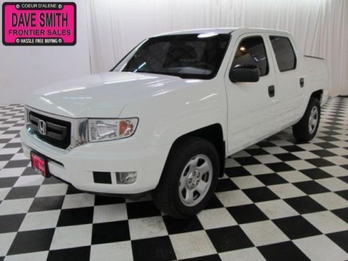 2011 crew cab, short box, tow hitch, rear slider, tint, cd player, awd