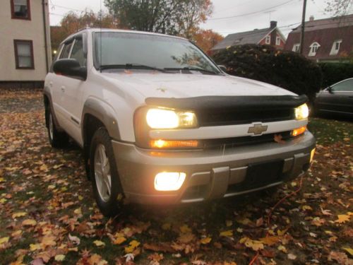 2003 chevrolet trailblazer lzt brite white 4x4 and more careful, you might buy !