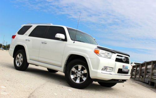 2010 toyota 4runner sr5 low miles!!! must see!!!!
