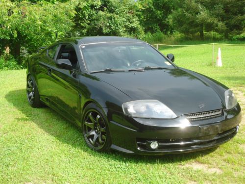 2004 hyundai tiburon gt coupe 2-door 2.7l