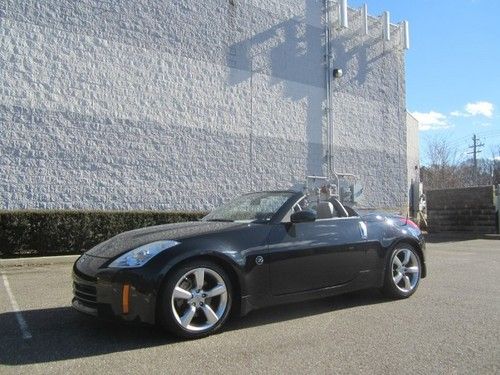 2008 nissan 350z convertible grand touring only 11k miles