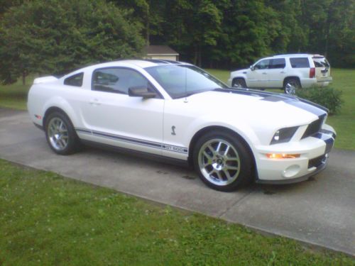 Ford mustang shelby gt 500 autographed by carroll shelby