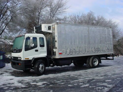 1999 isuzu ftr reefer commercial box / van truck diesel 6sp.manual trans.95k mi.