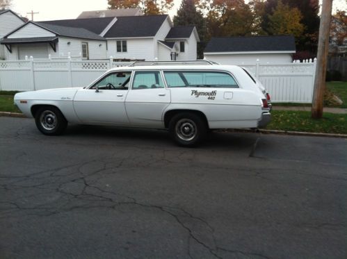 1971 plymouth satellite custom 6 passenger wagon