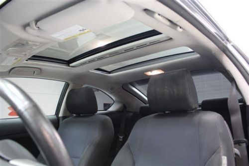 BASE 2.4L CD Front Wheel Drive Power Steering 4-Wheel Disc Brakes Sun/Moon Roof, image 17