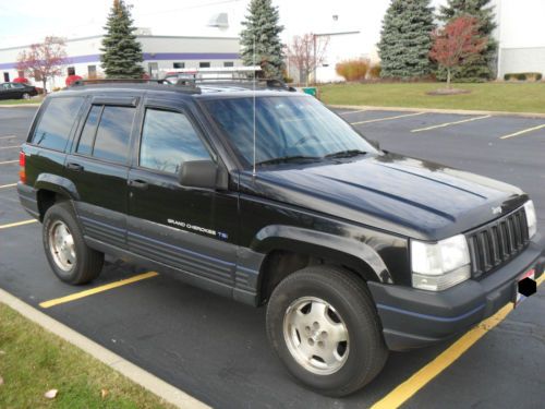 1997 jeep grand cherokee tsi sport utility 4-door 4.0l--great condition!