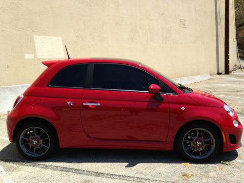 2013 fiat  &#034;ferrari themed&#034; abarth-rare red on red-tributo 695 badging