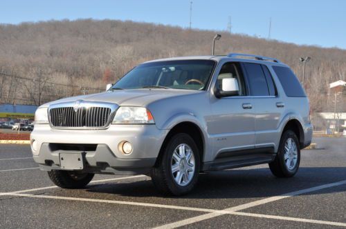 2004 lincoln aviator sport utility 4-door 4.6l all wheel drive no reserve carfax