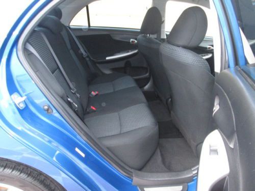 Sedan Automa 2.4L Sunroof (2) 12V auxiliary pwr outlets (2) front map lights, US $12,988.00, image 8