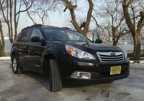 2010 subaru outback 3.6r premium wagon 4-door 3.6l 256hp