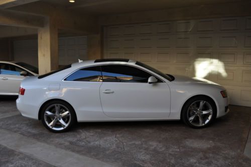 2012 audi a5 premium plus quattro fully loaded coupe 2-door 2.0t glacier white!