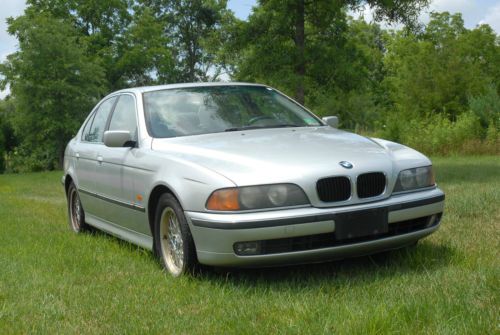 2000 bmw 528 528i silver, project or parts