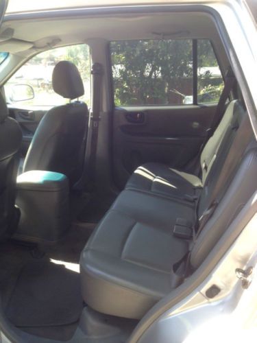 2001 Hyundai • LX Sport Utility 4D SILVER 147,528 miles., image 4