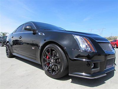 13 cadillac cts-v sedan black navigtion pano roof only 7k miles