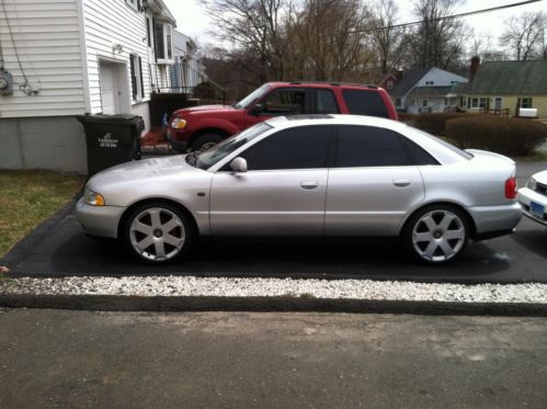 2000 audi a4 5speed!!! clean!!! second owner!!