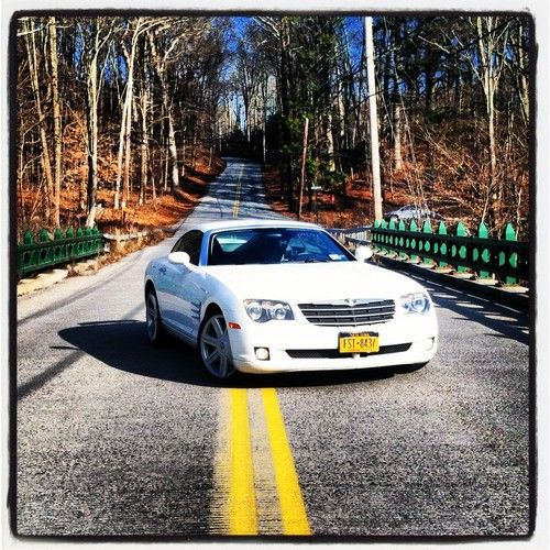 2004 chrysler crossfire base coupe 2-door 3.2l