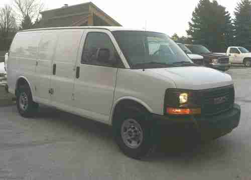 2008 GMC Savana 2500 Base Standard Cargo Van 3-Door 4.8L, US $7,900.00, image 2