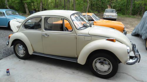 Volkswagen super beetle 1973 all original 59,000 miles daily driver!!