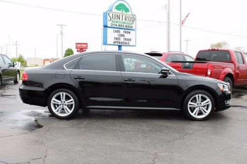 SE w/Sunroof CD 4-Wheel Disc Brakes 6-Speed A/T A/C ABS Aluminum Wheels, image 2