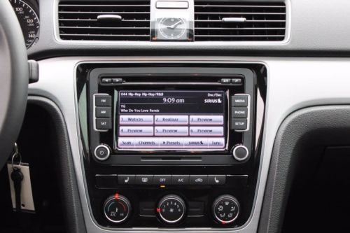 SE w/Sunroof CD 4-Wheel Disc Brakes 6-Speed A/T A/C ABS Aluminum Wheels, image 12