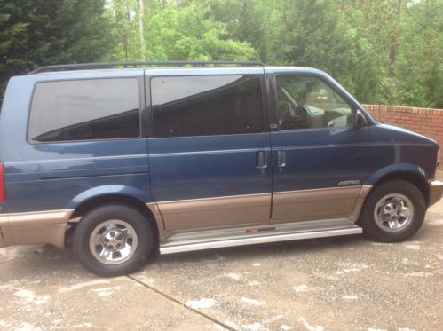 2001 chevy astro van 110k mi.