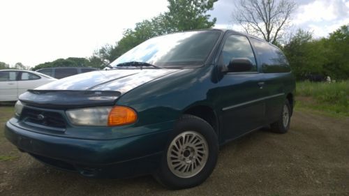 1998 ford windstar! runs great! no reserve!