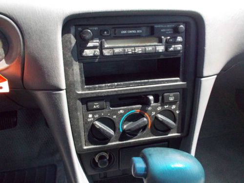 1998 Toyota Camry, NO RESERVE, image 5