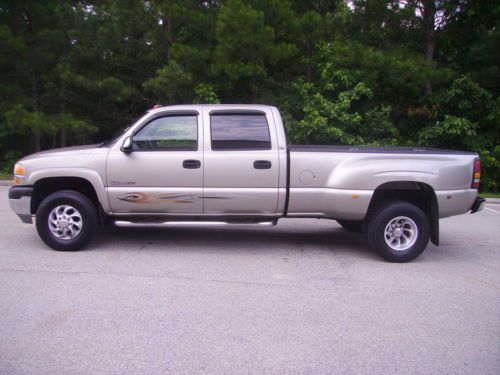 2001 gmc sierra 3500 4 door dually 8.1 liter gas engine 187k miles nice truck