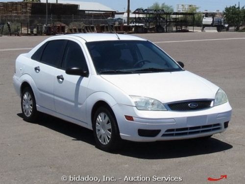 2005 Ford Focus SE 4-Door Sedan L4 2.0L Automatic Cold A/C CD bidadoo, image 2