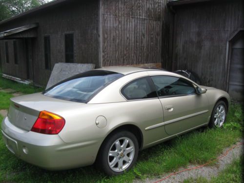 2001 chrysler sebring lx coupe 2-door 3.0l    $ 3,600