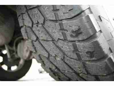 5.6L CD 4WD Crew Cab SE Power/Leather Seat Adj. Pedal Slide Back Window, image 14