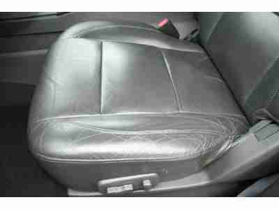 5.6L CD 4WD Crew Cab SE Power/Leather Seat Adj. Pedal Slide Back Window, image 17