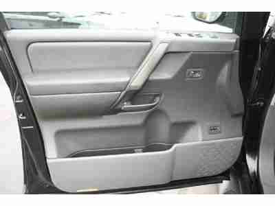 5.6L CD 4WD Crew Cab SE Power/Leather Seat Adj. Pedal Slide Back Window, image 21