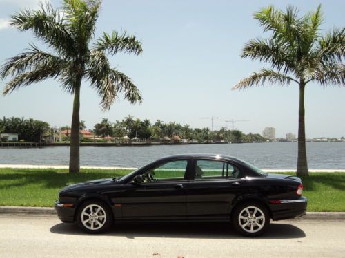 2004 jaguar x type awd low miles non smoker south florida rust free no resereve!