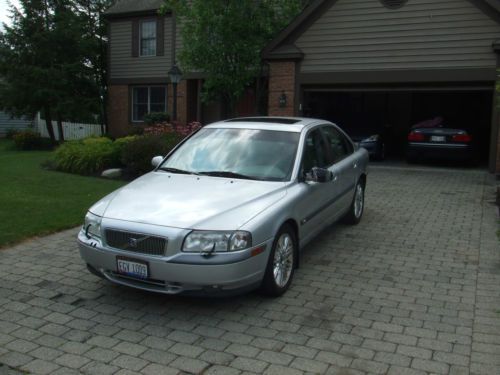 2001 volvo s80 t6 sedan 4-door 2.8l