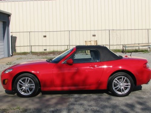 Immaculate 2010 true red miata with only 11,000 miles
